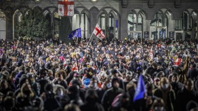 Прозападните протести срещу правителството в Грузия продължават