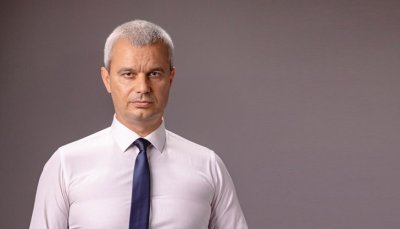 Костадин Костадинов се изгаври с БНР