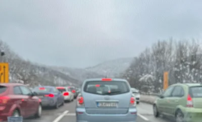 Сериозни задръствания посока София по магистрала "Хемус"