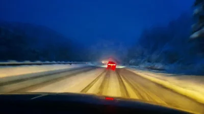 Сняг и заледявания по "Тракия"