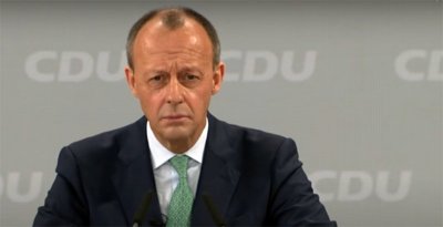 В Германия захапаха Мерц заради разумното му предложение да ограничи двойното гражданство в случай на престъпление