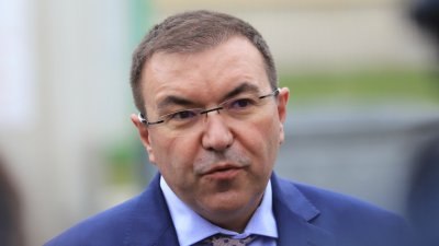 Костадин Ангелов: Кирил Петков трябва да бъде изучаван от психиатри