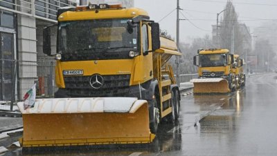 София в готовност за зимата: 180 снегопочистващи машини са на терен