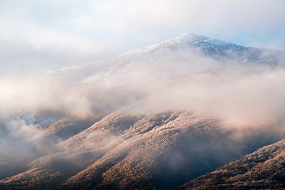 Предимно слънчево време днес, с намалена видимост сутринта на места