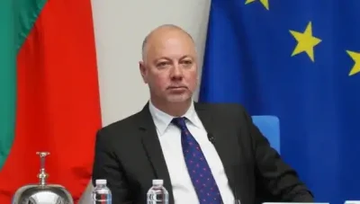 Росен Желязков увери: Продажбата на &ldquo;Лукойл&rdquo; ще премине през задължителен скрининг за национална сигурност