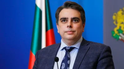  Асен Василев: За 2024 дефицитът е 3%, става въпрос за единната сметка в БНБ, и няма как да се промени