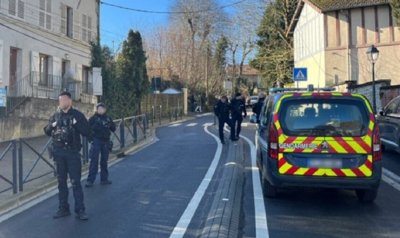 Най-малко трима загинали при пожар в старчески дом край Париж