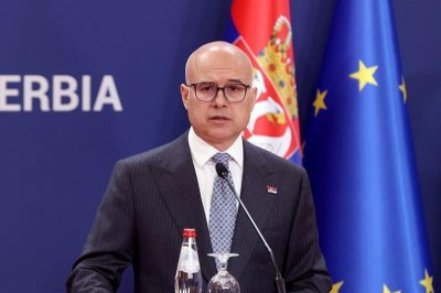 Премиерът на Сърбия Милош Вучевич подава оставка
