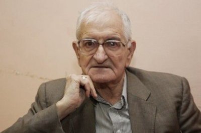 Чавдар Добрев &ndash; човекът кръстопът