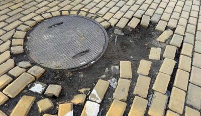 Нова повреда в настилката на бул. &bdquo;Цар Освободител&ldquo; предизвика проверка от Столична община