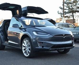Още за по-евтините електромобили Tesla