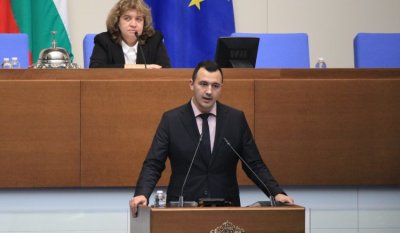 Габриел Вълков: Настояваме за категорични мерки срещу агресията в Народното събрание