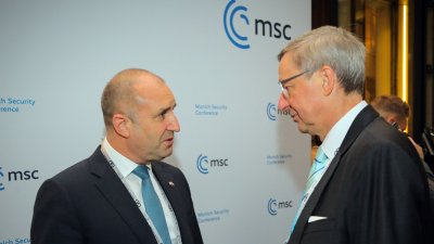  Радев изрази висока оценка за икономическото партньорство с Германия