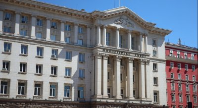 Правителството представи управленската си програма с акцент върху икономика, инфраструктура и социална политика