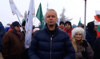 Костадин Костадинов: Историята се пише от смелите (ВИДЕО)
