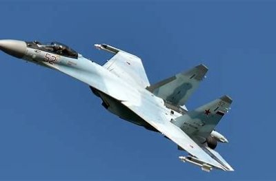 Руски изтребител &ldquo;сплаши&rdquo; френски дрон над Средиземно море