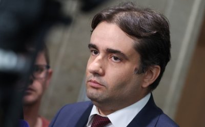 Божидар Божанов се отказва от имунитета си днес