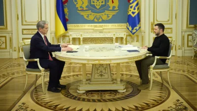 Financial Times: Зеленски крещял на министъра на финансите на САЩ по време на срещата им в Киев