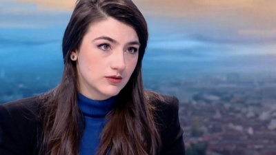 Лена Бориславова: Ако Радев и Борисов продължат, може никога повече да не ни поканят на нищо