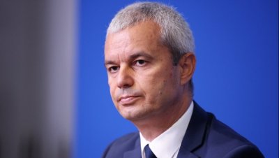 Костадинов: Европейската комисия одобрява всички безобразия - от кланета до престъпления срещу Конституцията