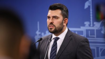 Външният министър: Давам Найден Тодоров на прокурор, а Валентин Тончев не го искам в МВнР!
