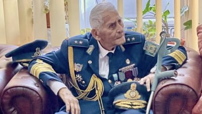 Румънските власти нахлуха в къщата на 101 годишния пенсиониран генерал Раду Теодору