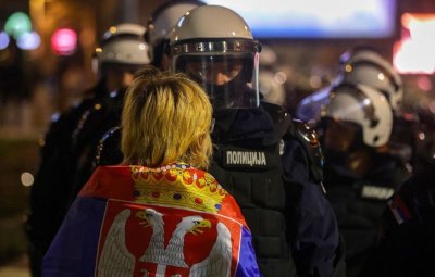 Вучич: Сърбия запази мира и стабилността след масовите протести, 22 ареста и десетки пострадали