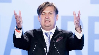Евродепутат: Половината украински бежанци в Германия не работят, социалната помощ е твърде щедра