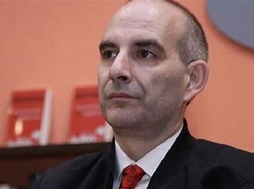Волгин: Брюксел по Кустурица &ndash; &ldquo;маймуната влезе в танка&rdquo; (Видео)