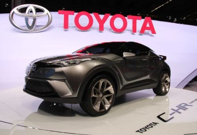 Toyota разширява електрическото си портфолио с мистериозен нов пикап