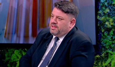 Зафиров: Г-жа Киселова изпълни задълженията си. Няма да позволим парламентът да е заложник на кресльовци с поведение на мутри