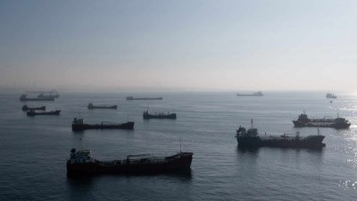 Китай откри голямо петролно находище в Южнокитайско море с над 100 млн. тона доказани запаси