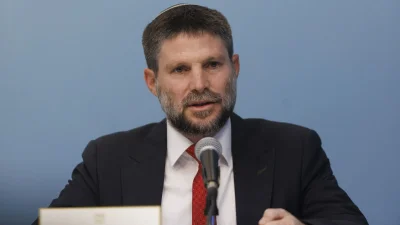 Израелският финансов министър Бецалел Смотрич подаде оставка