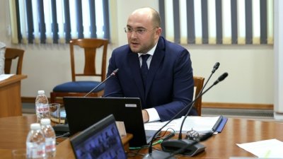 Министър Георгиев обяви война на имотната мафия