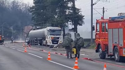 Инцидент със сярна киселина в Румъния блокира движението по магистралата DN1