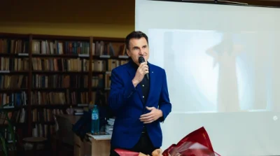 Пламен Тотев представи книгата си &bdquo;Ангел в нощта&ldquo; в родния Ловеч