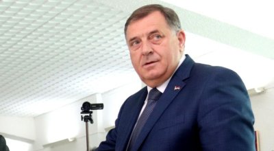 НАПУК НА ИНТЕРПОЛ: Президентът на Република Сръбска пристигна в Москва