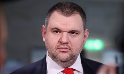 Делян Пеевски публикува чатове с Андрей Цеков: Истината и фактите рано или късно излизат наяве (СНИМКИ)