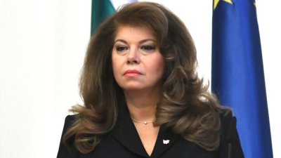 Йотова: Скопие изопачава нормалните ни искания