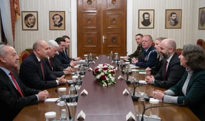 Радев: Не чакаме спасение &ndash; България поема отговорност за своята отбрана