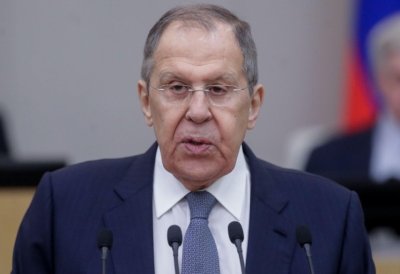 Лавров ще посети Анталия