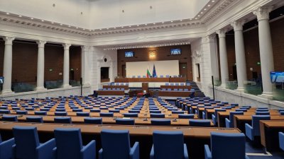 Вот №2 на недоверие влиза в парламента &ndash; темата е корупция
