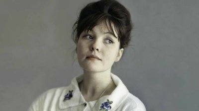 Гласът на една епоха: Белла Ахмадулина и нейната самотна поезия