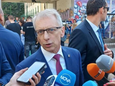 ЧЕСТИТО! Франкенщайнската коалиция ГЕРБ, ПП-ДБ и ДПС се готви за официален брак!