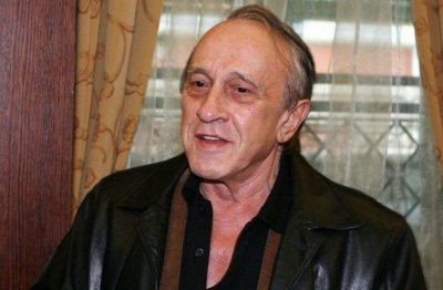 Почина известният журналист Тошо Тошев