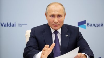 Владимир Путин към Запада: Кои сте вие изобщо, че да ни предупреждавате?