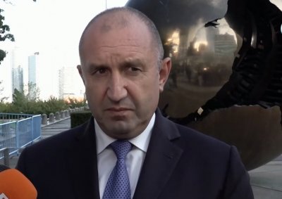 Румен Радев отправи остра критика към кабинета за членството на България в Шенген