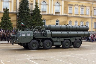 Москва: България ще наруши международното право, ако даде ракети С-300 на Киев