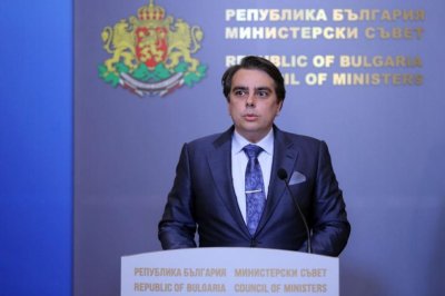 МФ продължава да настоява ДДС в ресторантьорството отново да се върне на 20%