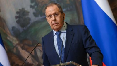 Лавров: Забраната за влизане на автомобили с руска регистрация на територията на ЕС е нацизъм